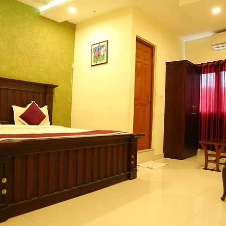 Готель Fort Malabar Residency Kochi Екстер'єр фото